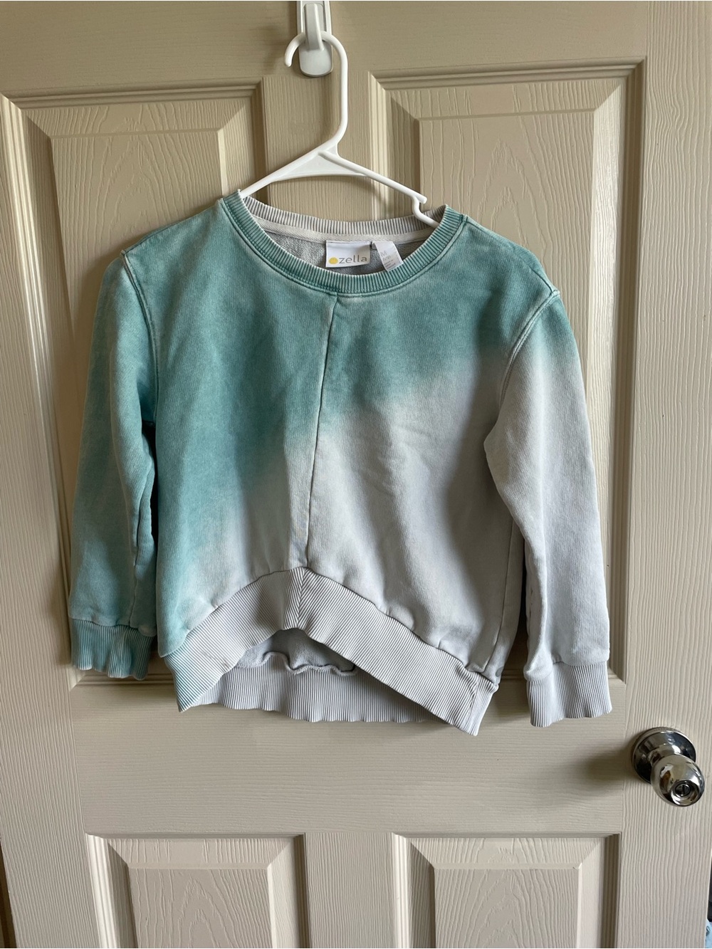 Zella Girls' Teal to Light Blue Ombre Crew Sweatshirt